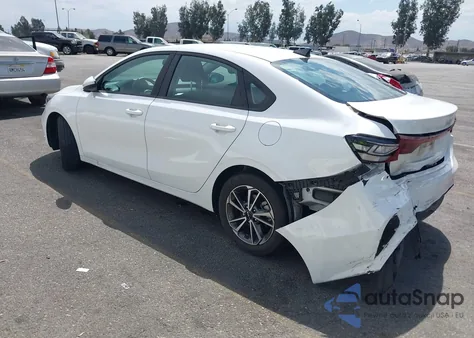 2022 Kia Forte Lxs из США, поврежденный, VIN 3KPF24ADXNE461900